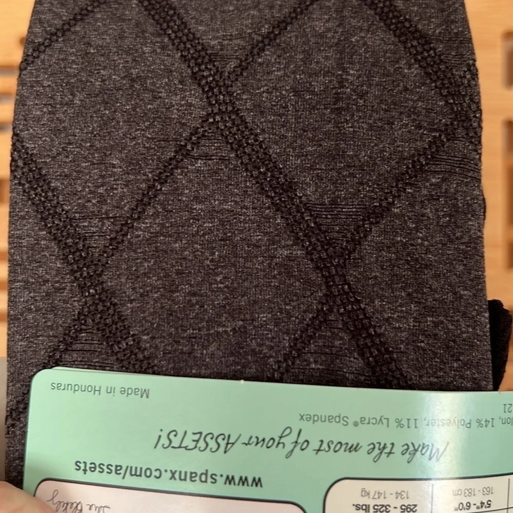 - SPANX Size 3 Black Diamond Reversible Shaping Tights 5’3”-5’11” 155-180 …
